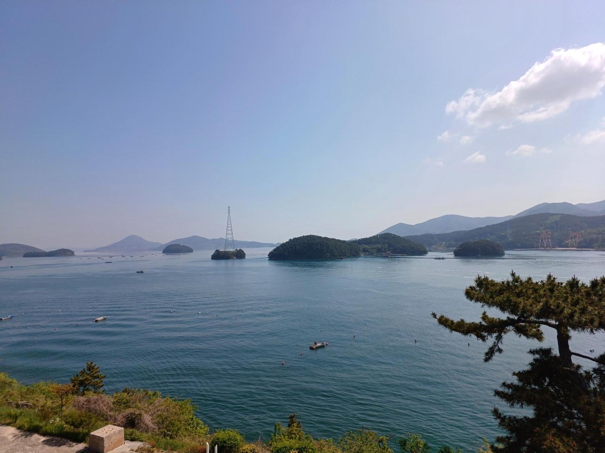 Tongyeong Bridge Hotel Экстерьер фото